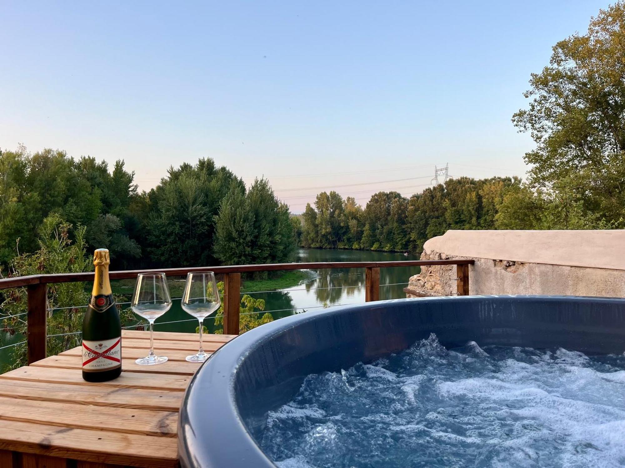 Les Terrasses De Belarga - Maison D'Hotes - Piscine Et Jacuzzi Экстерьер фото